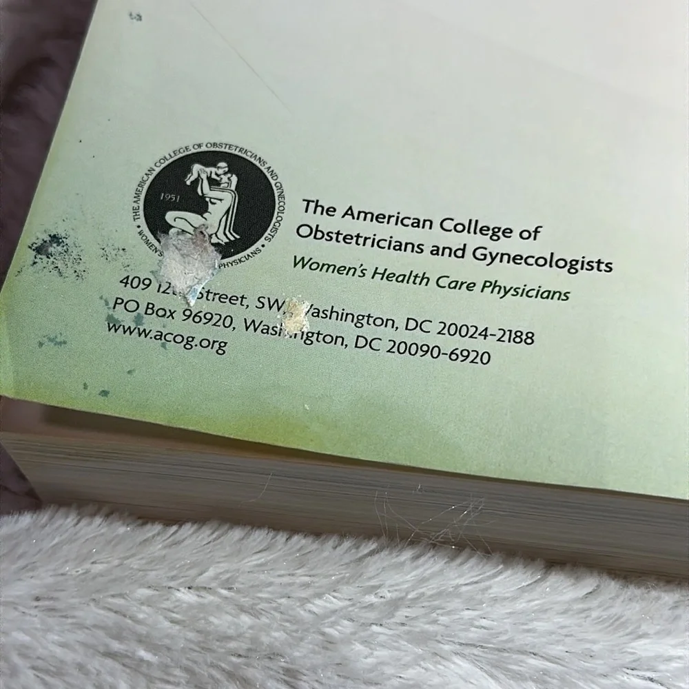 Your Pregnancy and Childbirth: Month to Month, Sixth Edition - VERY GOOD - Picture 8 of 10